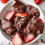Chocolate Strawberry Yogurt Clusters Recipe